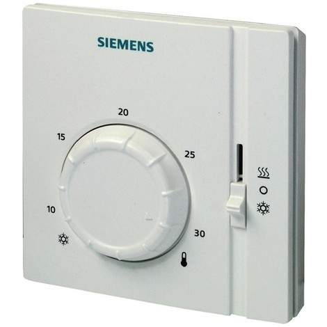 Room thermostat with summer/winter switch