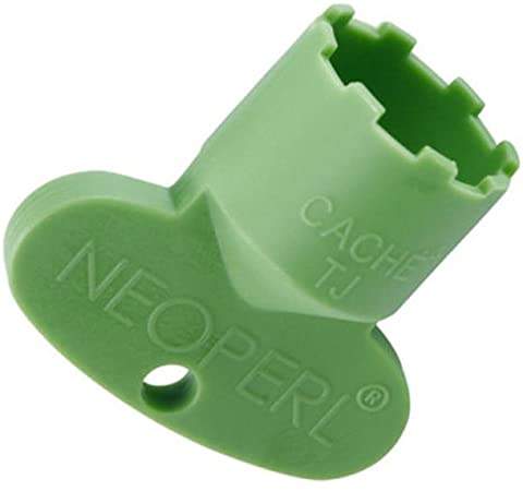 Green plastic key for 18.5x100 male integrated aerator