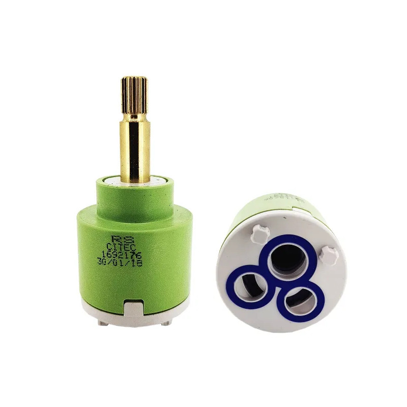 Reversing cartridge for thermostatic valves Reversing cartridge for thermostatic valves