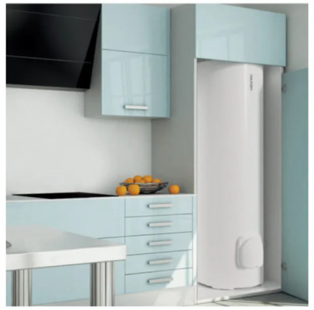 Stabiele verticale boiler 300L met drietraps dompelverwarming, 1765 x 575 x 645 mm