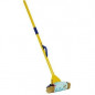Complete metal floor cleaner with sponge