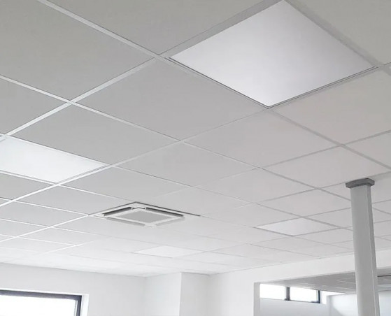 Dalle lumineuse IRO 595x595 mm 4000k avec driver
