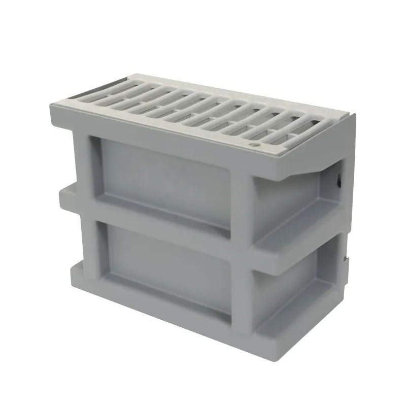 Engelse Courette met grijs rooster, hoogte 20cm, 134cm3.
