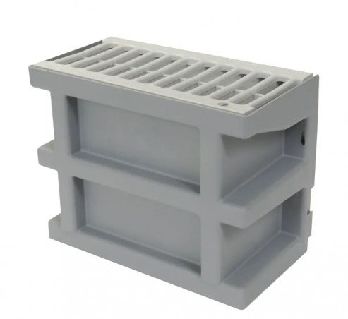 English Courtyard with gray grille height 20cm, 134cm3.