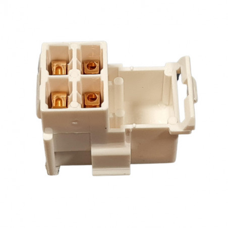 Socket G10