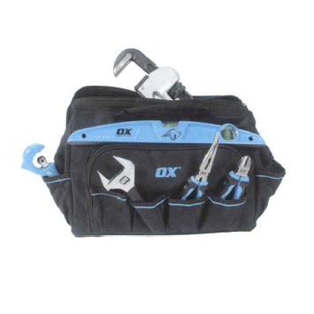 Composition Plumber n°1 : fabric tool bag, 19 pieces