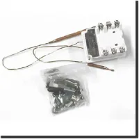 Three-pole plug-in thermostat