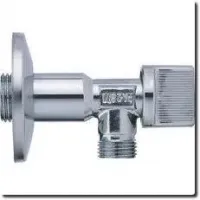 Llave de paso bajo el lavabo